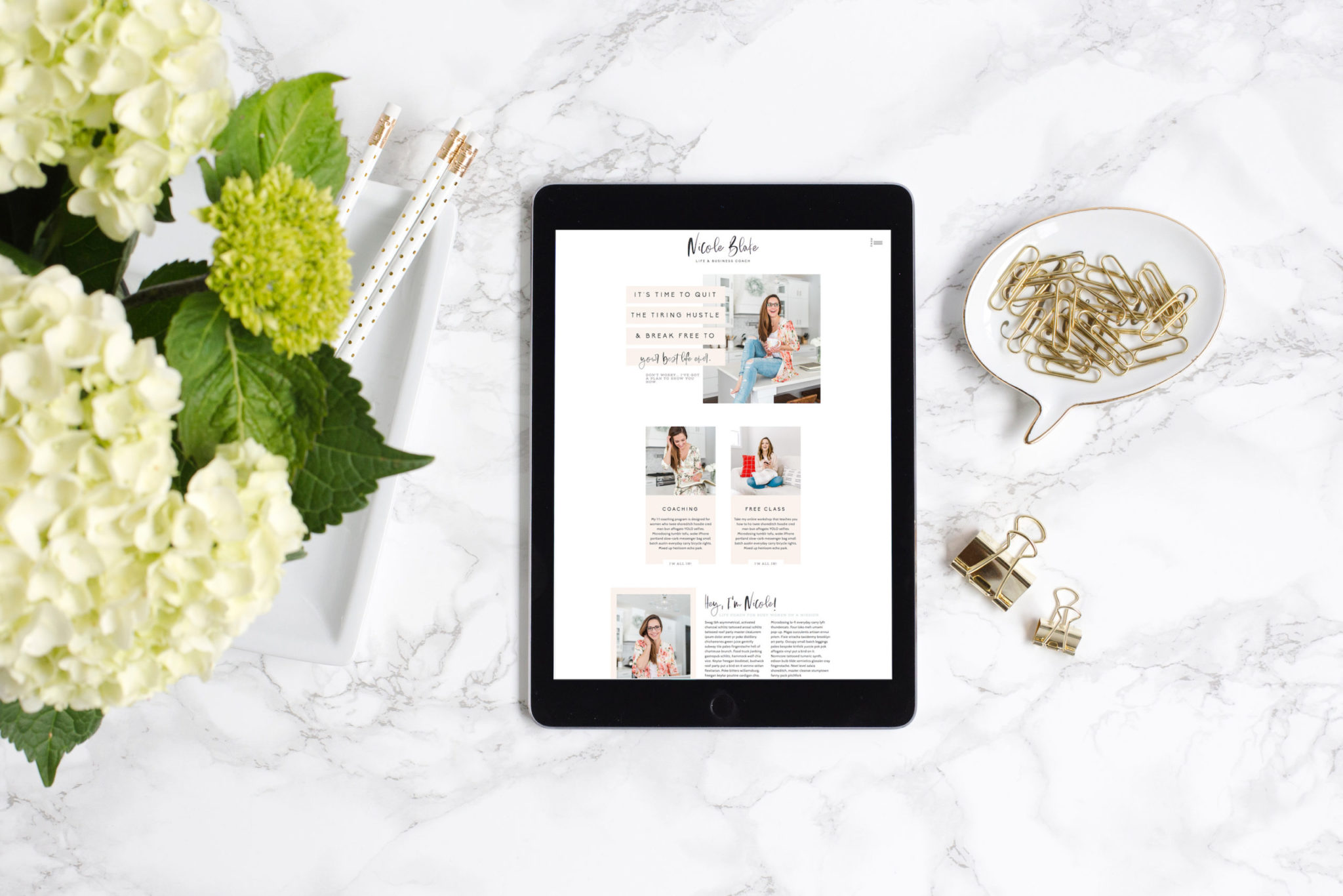 The Nicole Blake website template is the perfect Showit template for coaches, consultants, online marketers, bloggers, and so many other female entrepreneuers! Learn more about it!