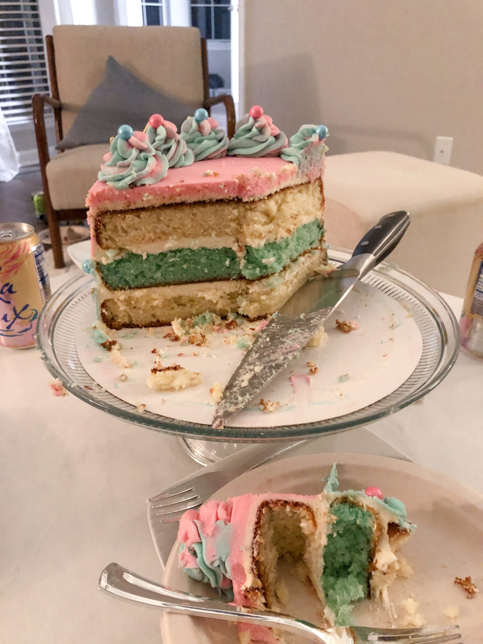 Elizabeth-McCravy-Ultrasound-Gender-Reveal-Cake-4 Elizabeth-McCravy-Ultrasound-Gender-Reveal-Cake-4