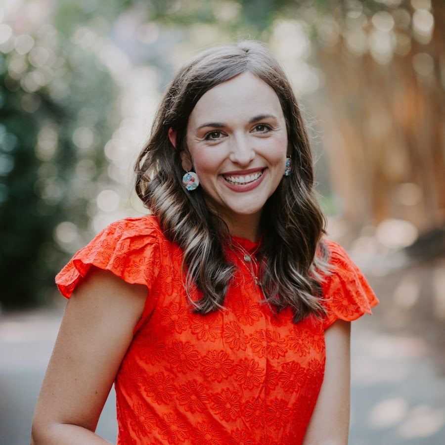 Gretchen Saffles of Well-Watered Women on the Breakthrough Brand Podcast talking all about spiritual life as a business owner.